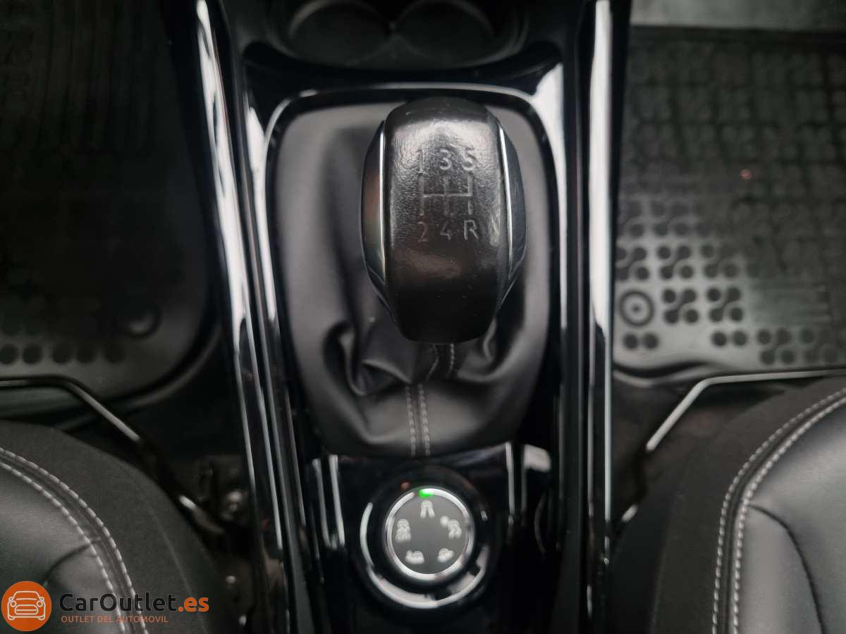 31 - Peugeot 2008 2018
