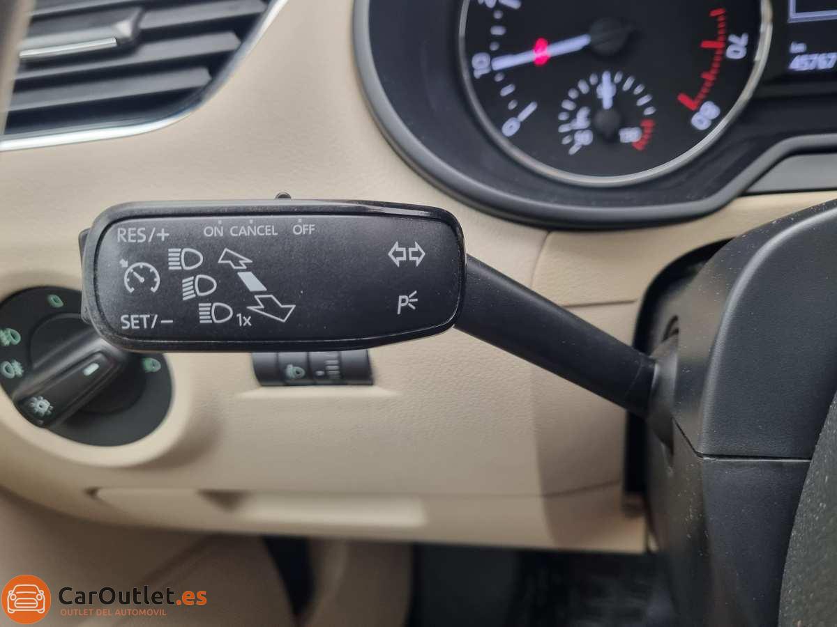 24 - Skoda Octavia 2015 - AUTO