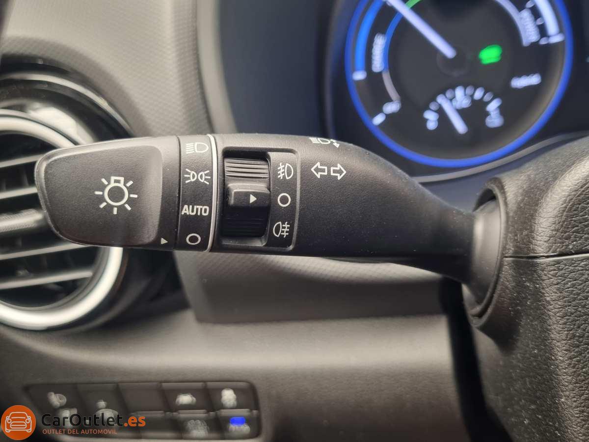 25 - Hyundai Kona 2020 - AUTO