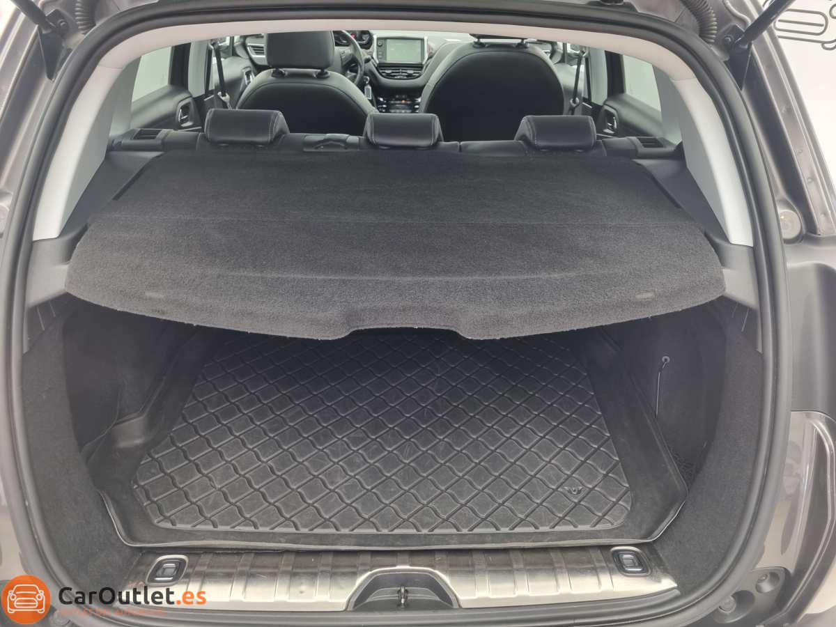 12 - Peugeot 2008 2016 - AUTO