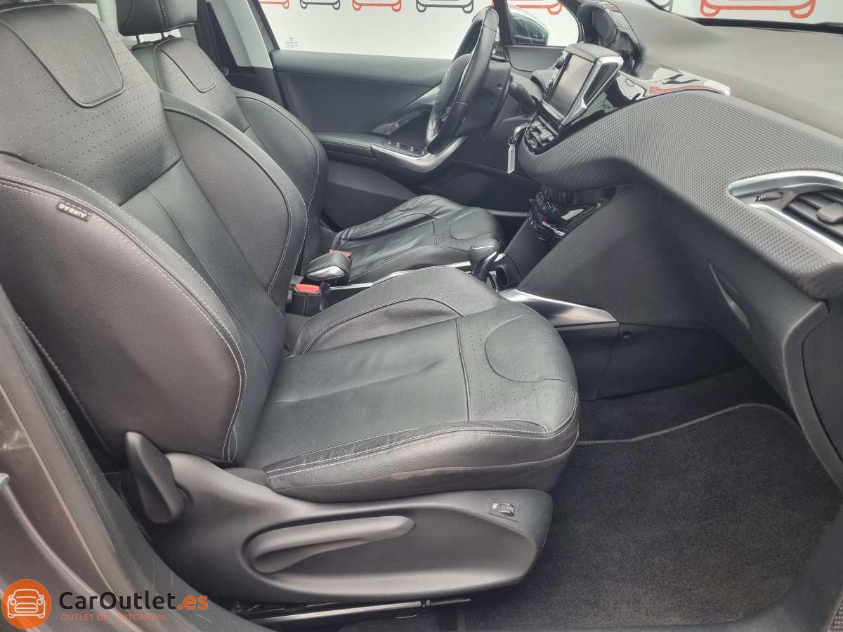 16 - Peugeot 2008 2016 - AUTO