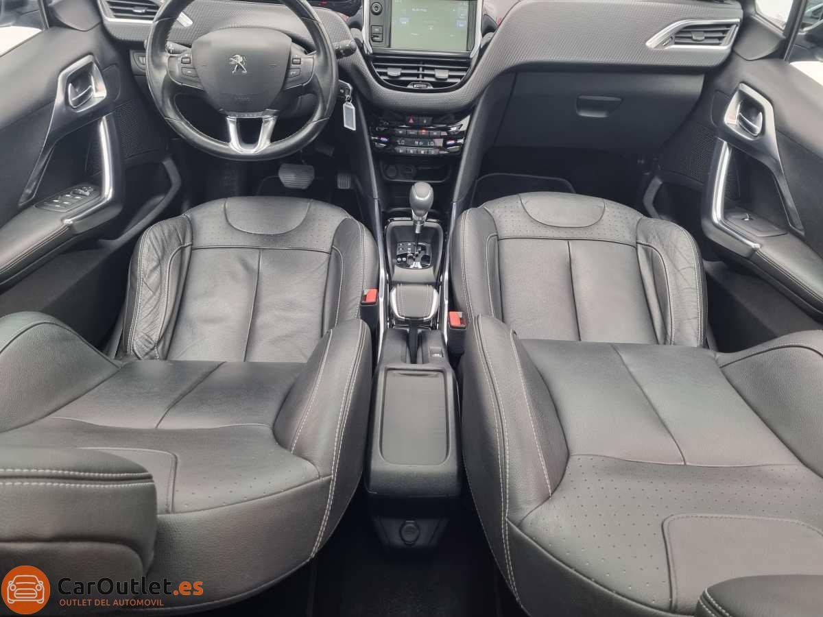 17 - Peugeot 2008 2016 - AUTO