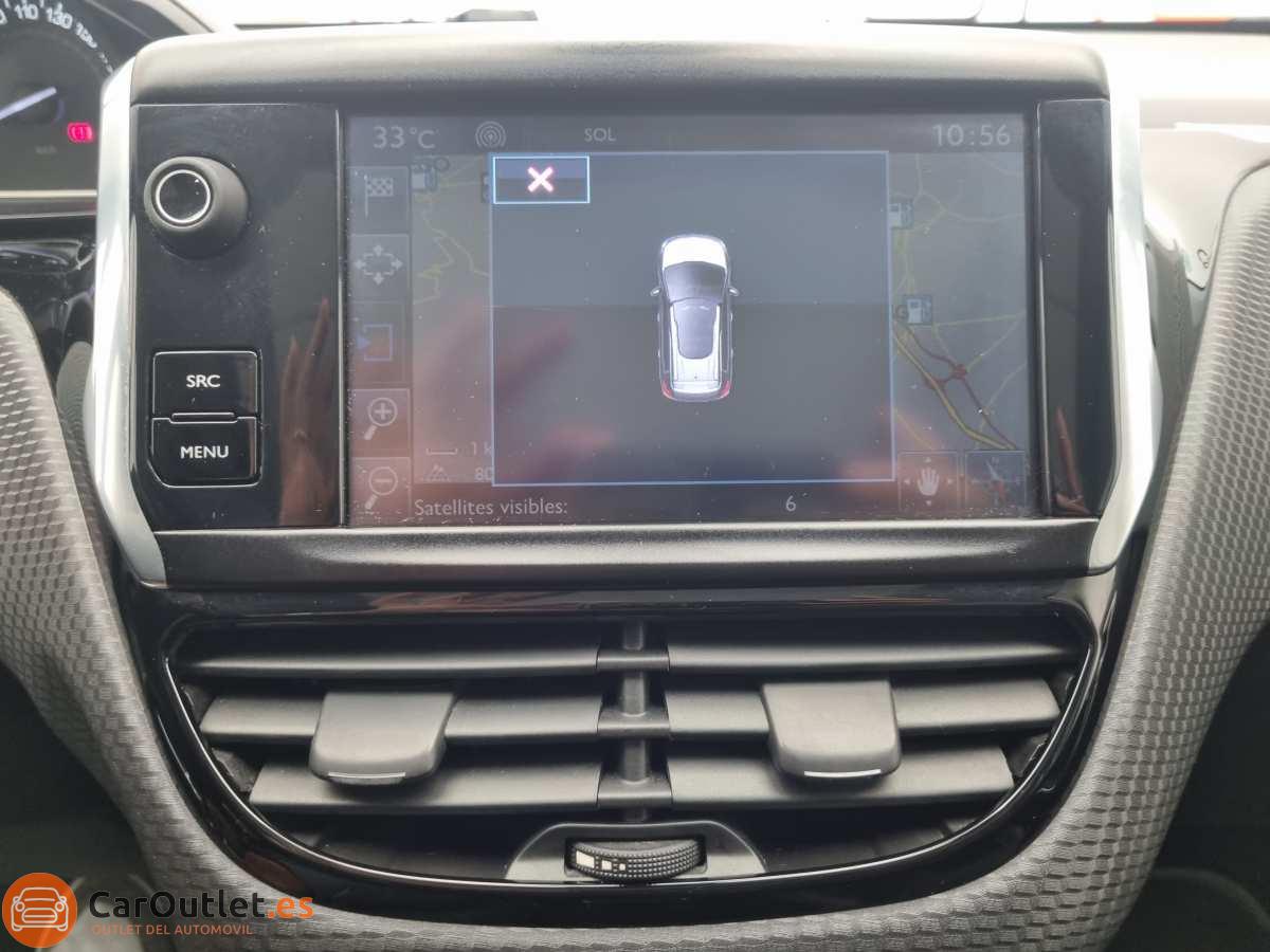 33 - Peugeot 2008 2016 - AUTO