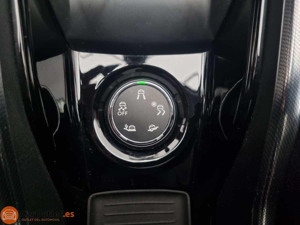 34 - Peugeot 2008 2016 - AUTO