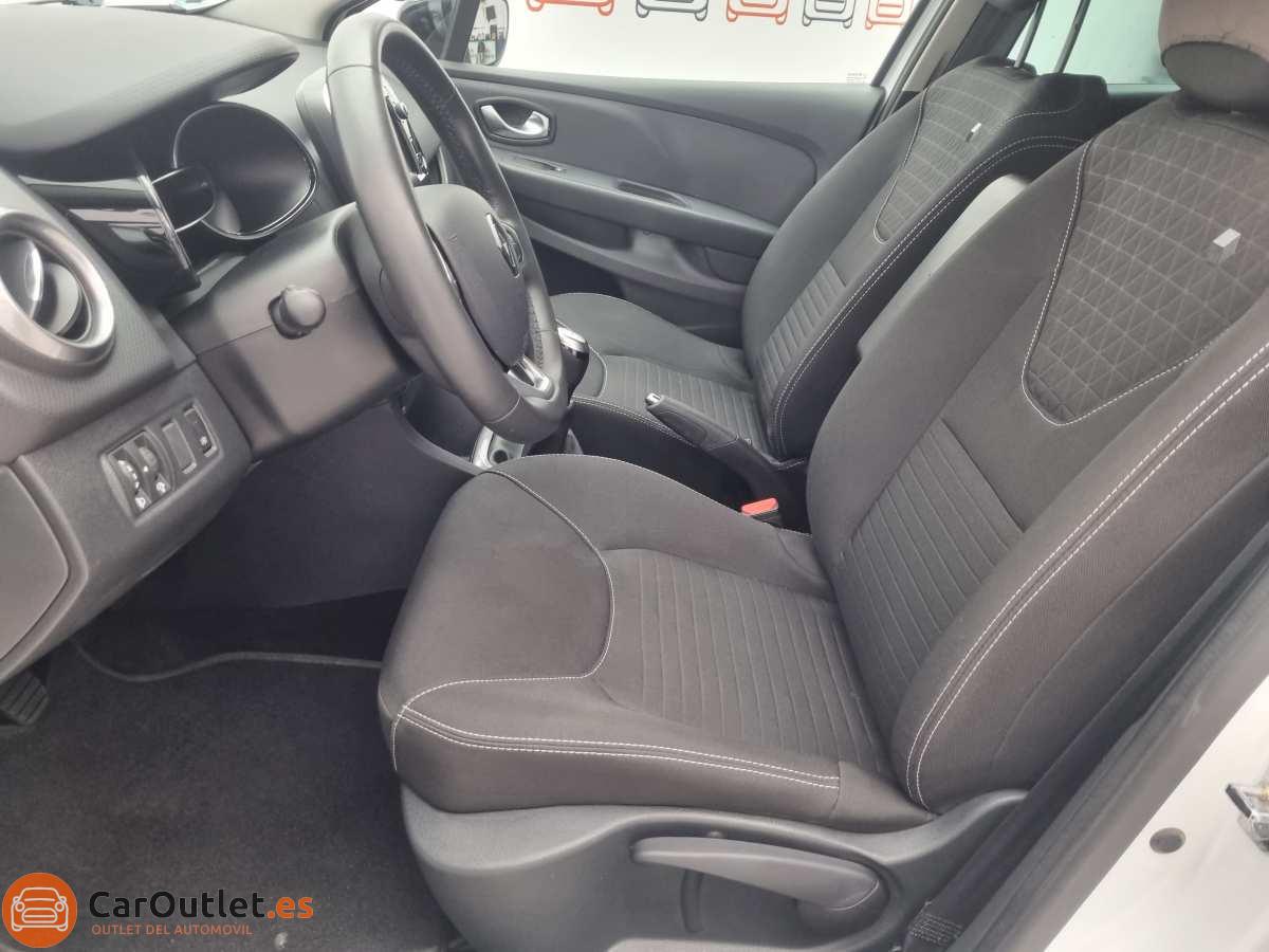 13 - Renault Clio 2018
