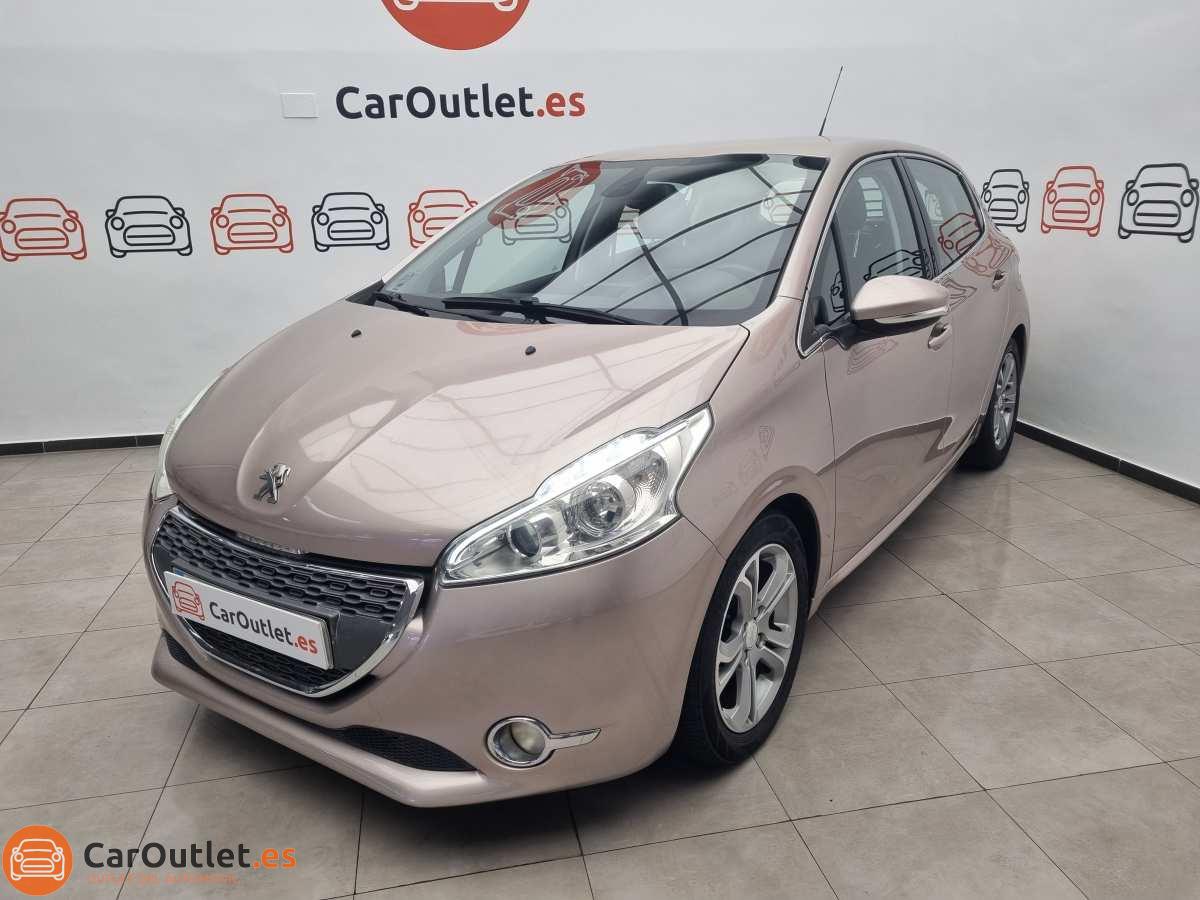 0 - Peugeot 208 2012