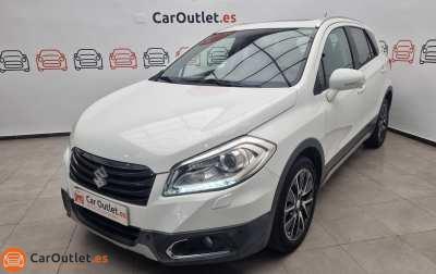 Suzuki SX4 Essence - 2014