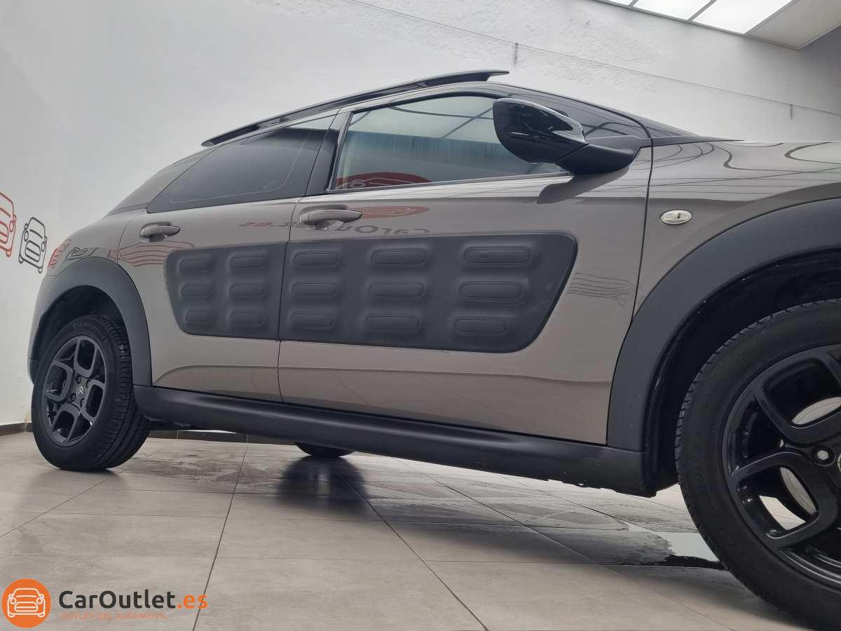 3 - Citroen C4 2016 - AUTO