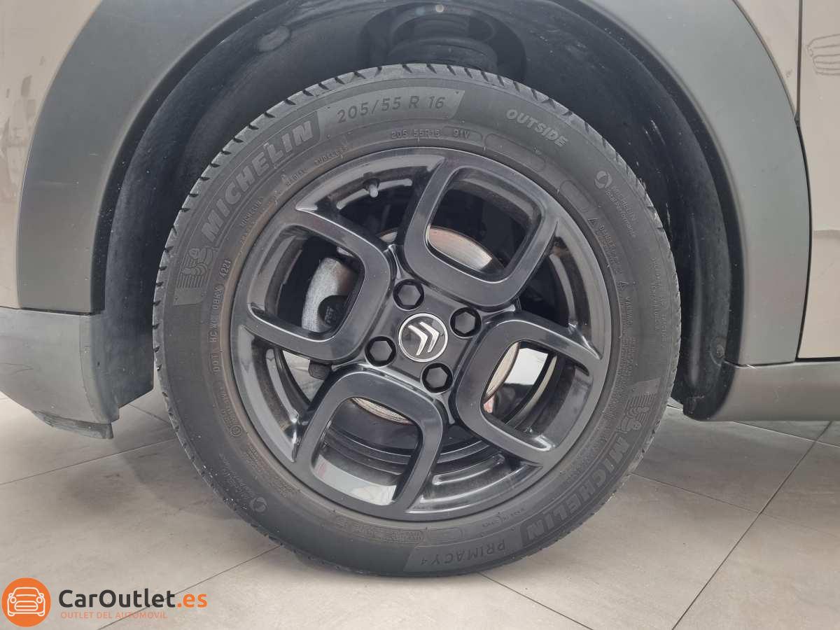 7 - Citroen C4 2016 - AUTO