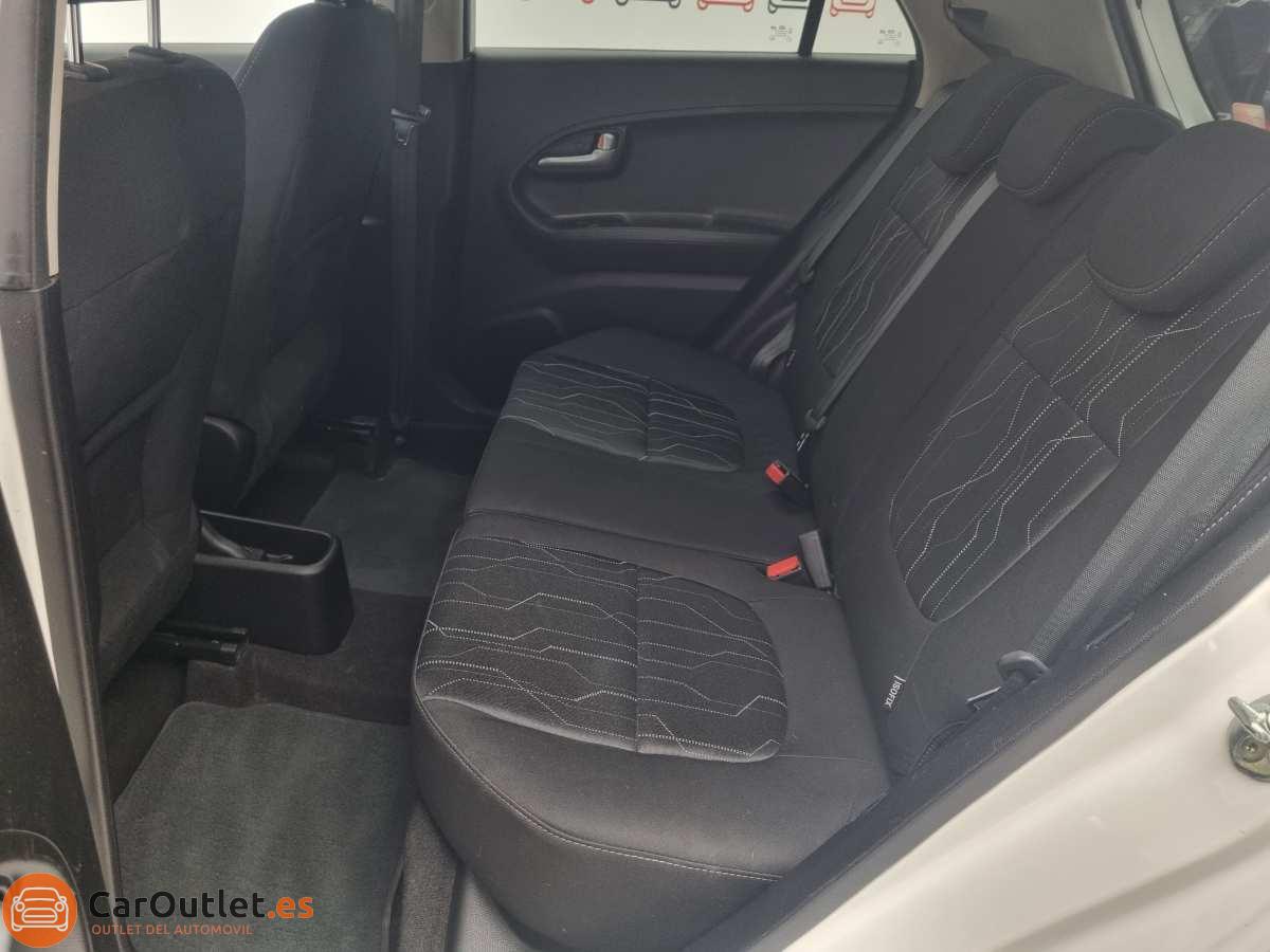 11 - Kia Picanto 2016