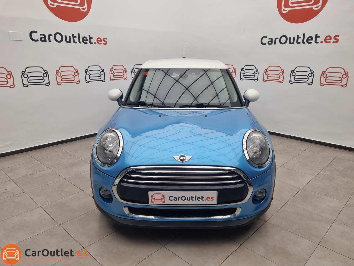 8 - MINI Cooper 2017 - AUTO