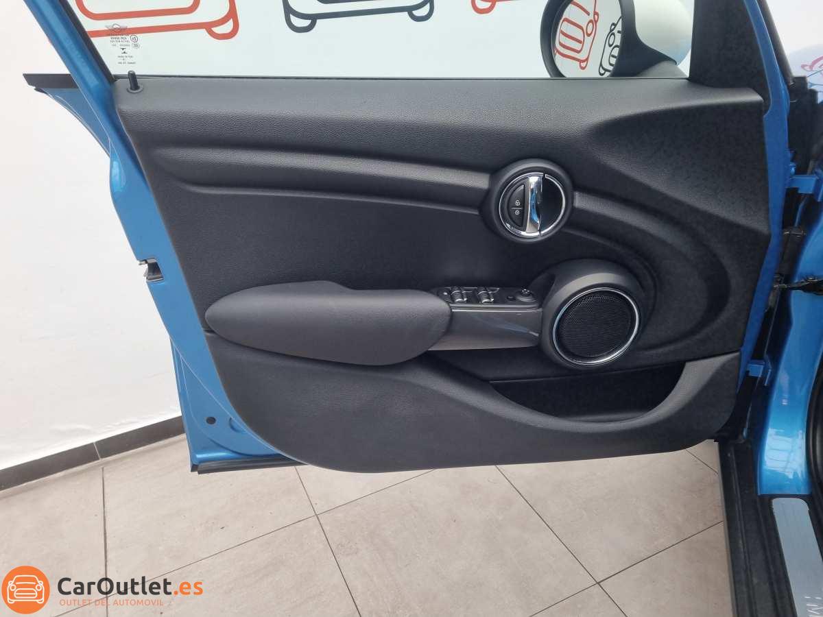 19 - MINI Cooper 2017 - AUTO