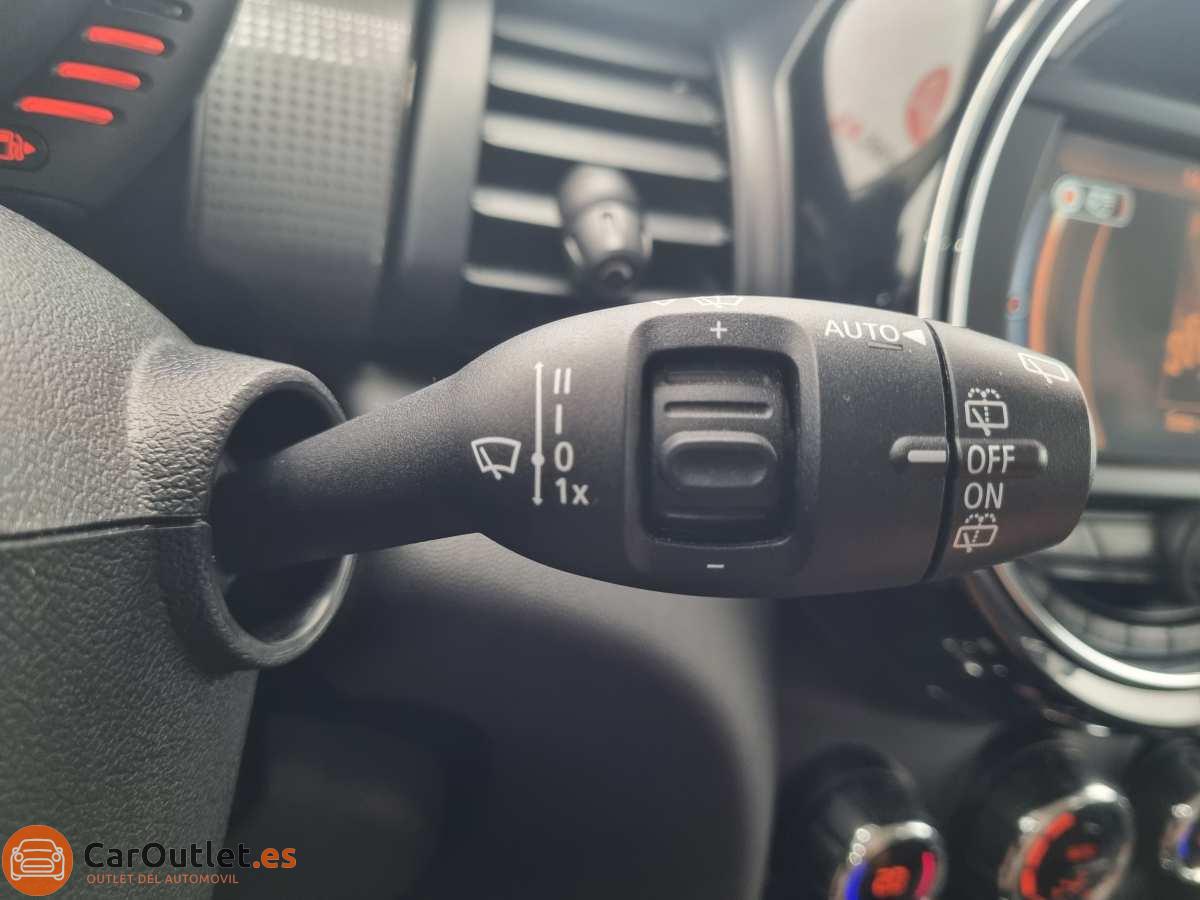 30 - MINI Cooper 2017 - AUTO