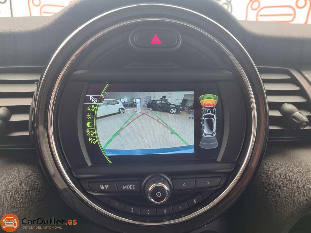 38 - MINI Cooper 2017 - AUTO