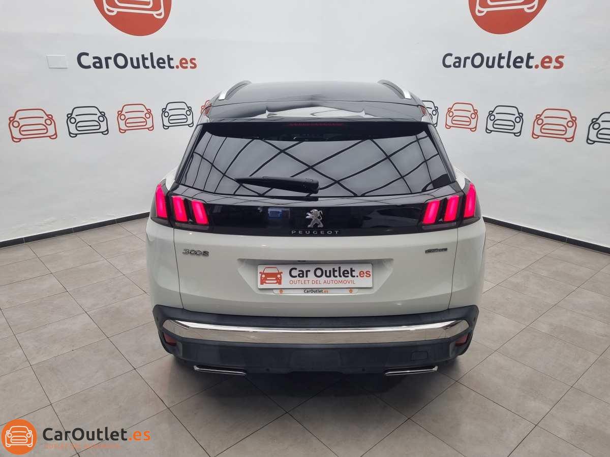 9 - Peugeot 3008 2019 - AUTO