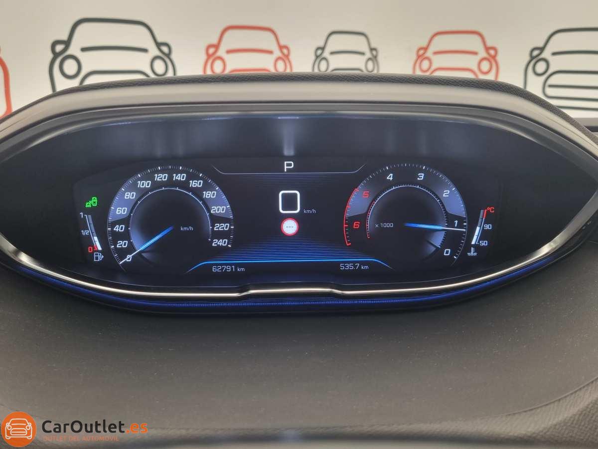 22 - Peugeot 3008 2019 - AUTO
