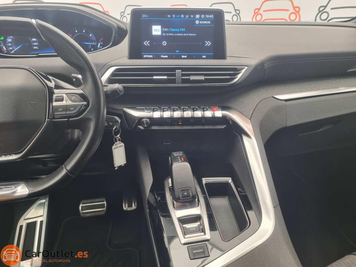 27 - Peugeot 3008 2019 - AUTO