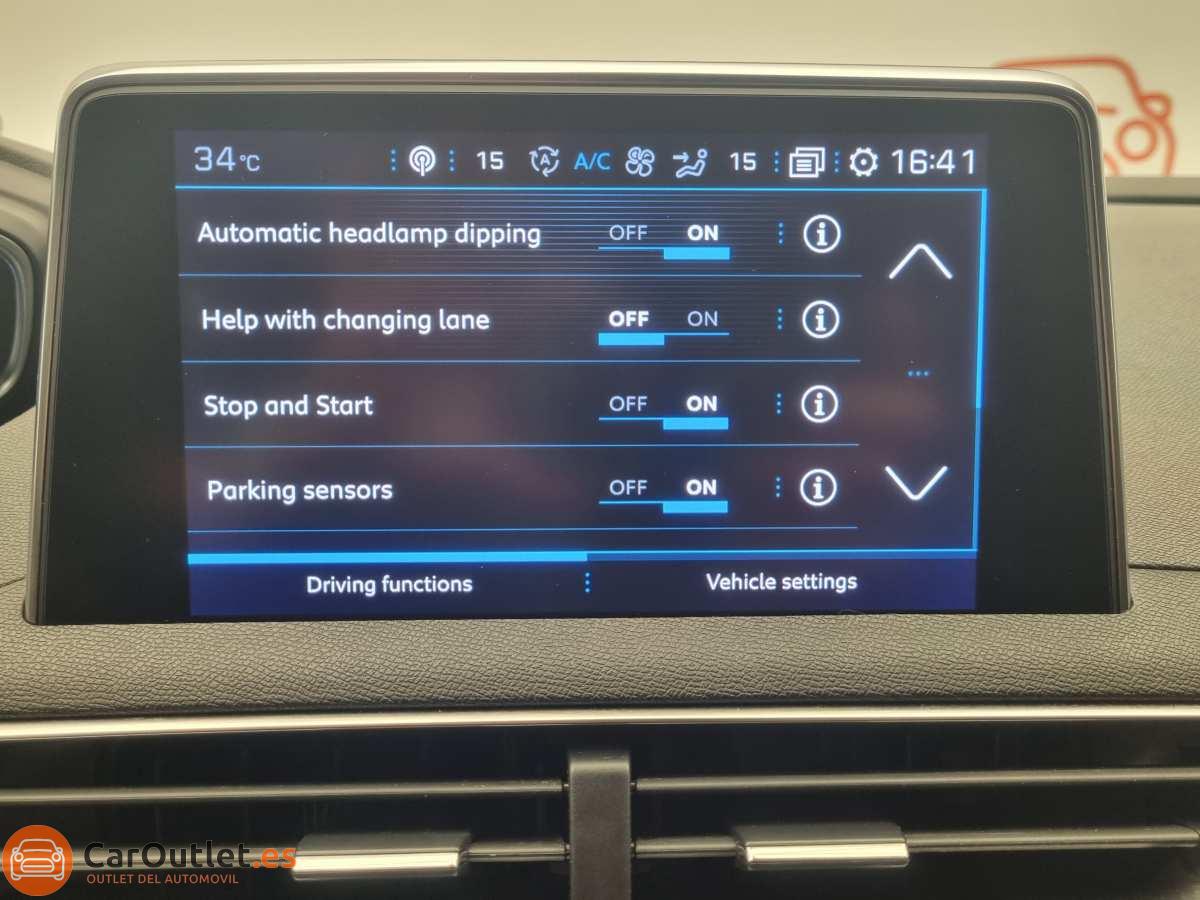 29 - Peugeot 3008 2019 - AUTO