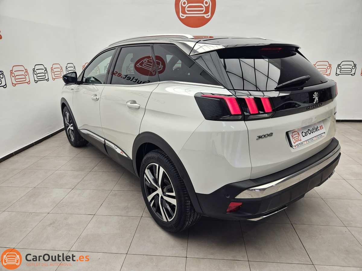 10 - Peugeot 3008 2019 - AUTO