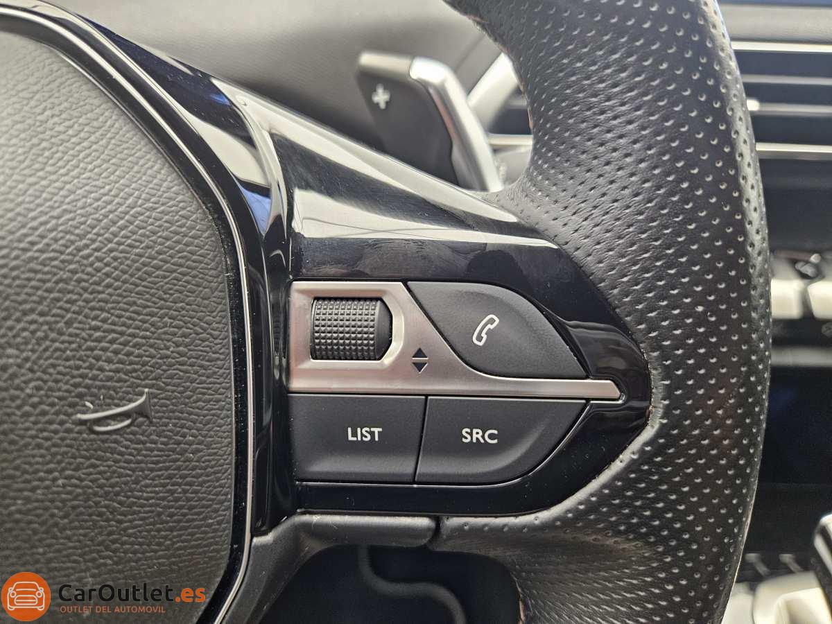27 - Peugeot 3008 2019 - AUTO