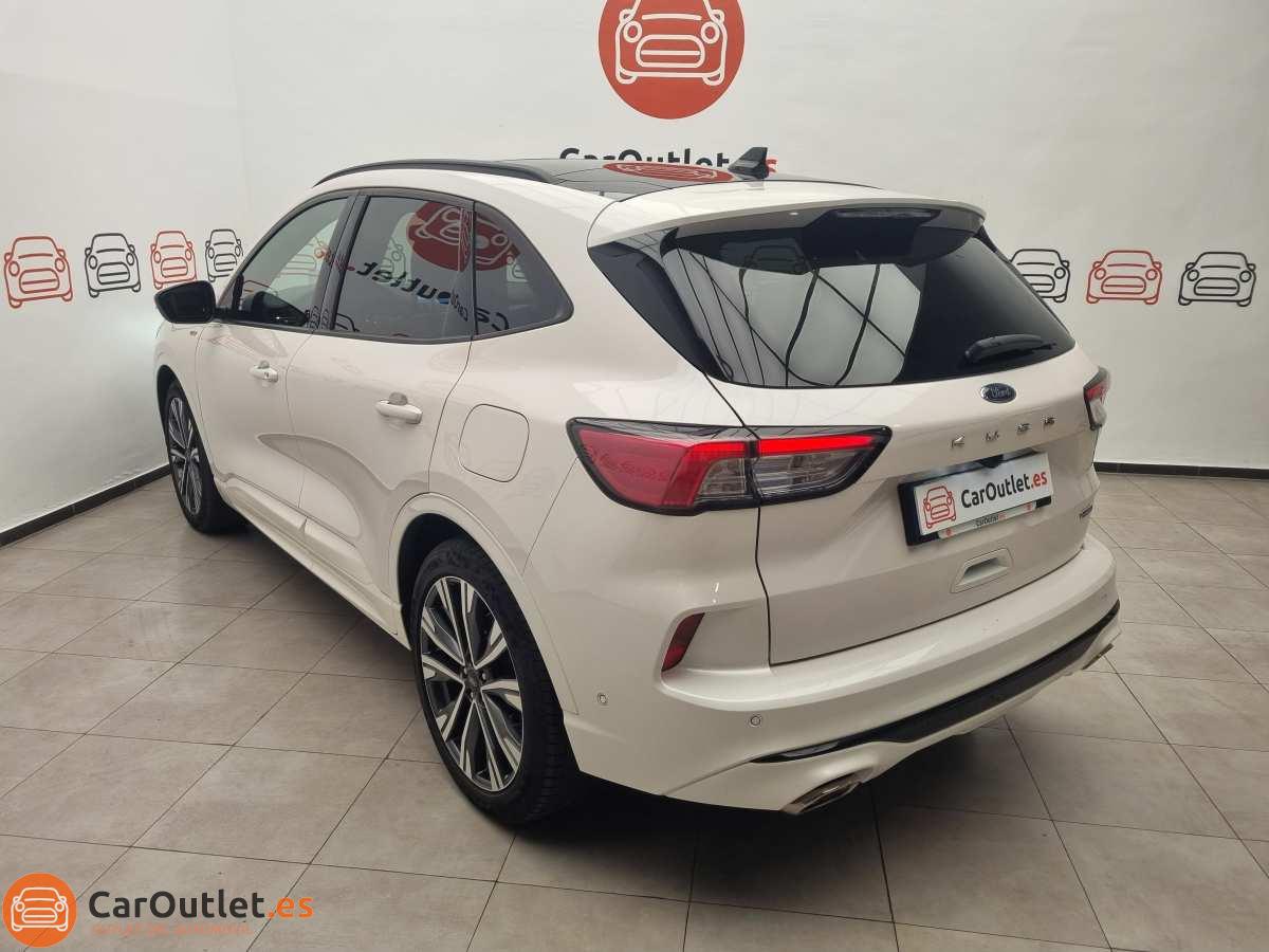 13 - Ford Kuga 2022 - AUTO