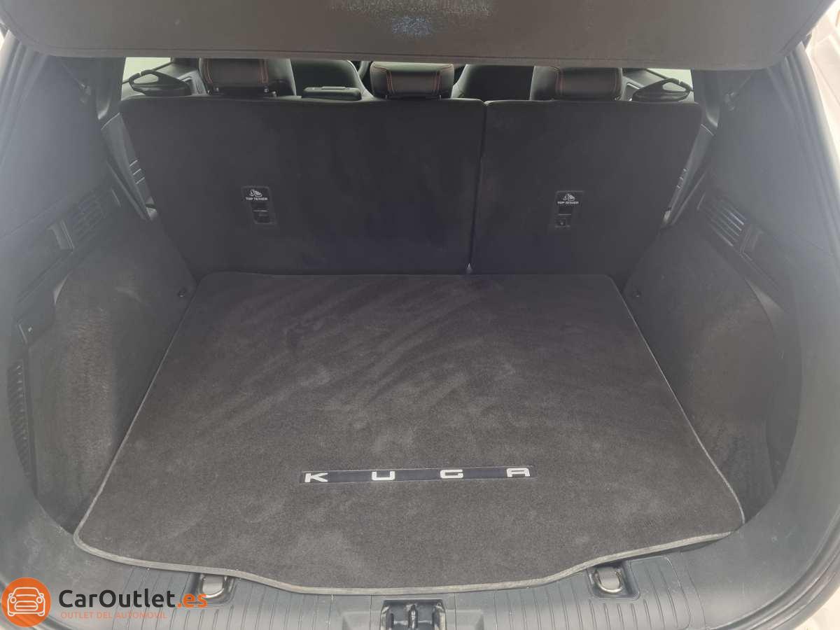 14 - Ford Kuga 2022 - AUTO