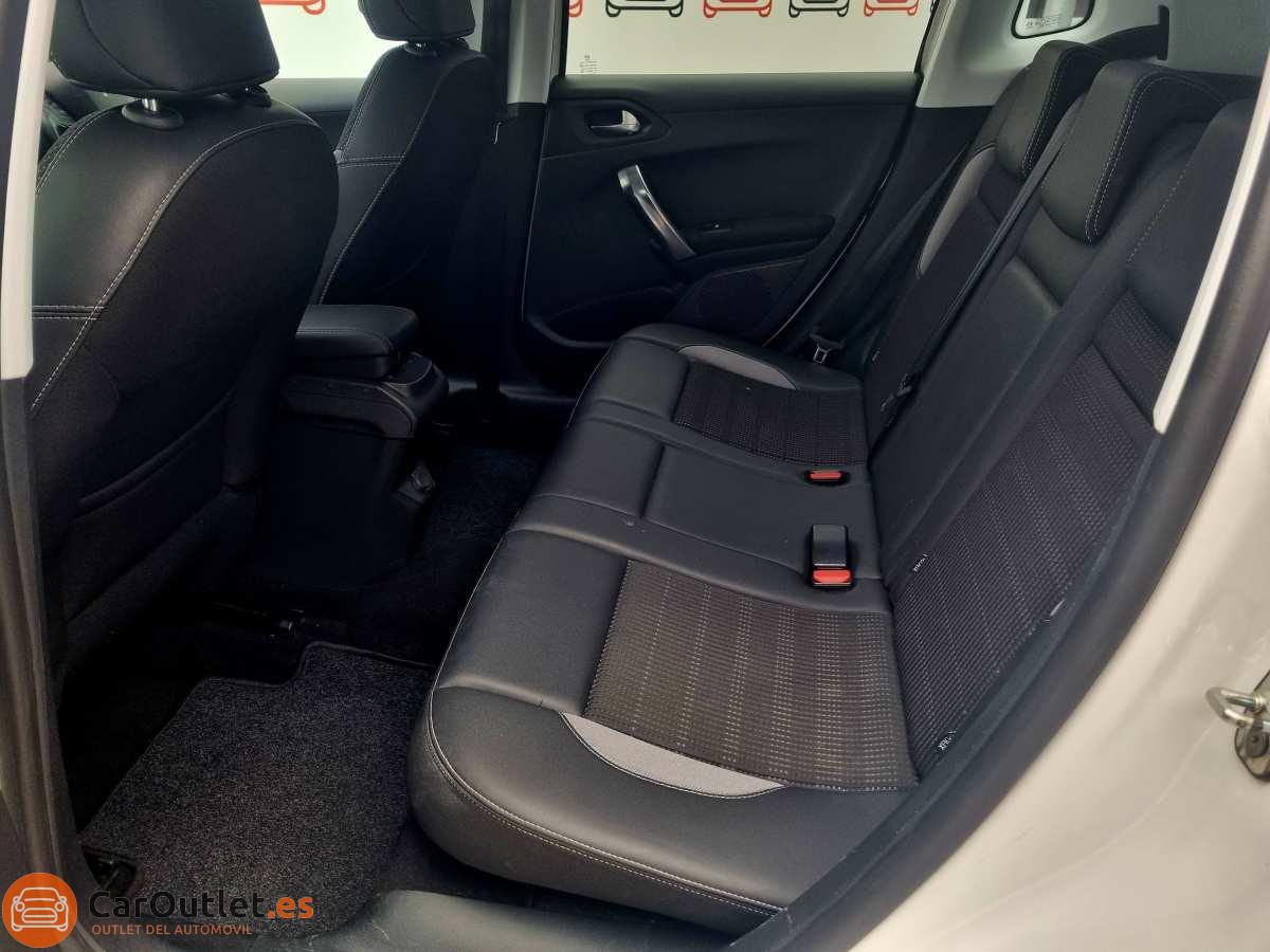 12 - Peugeot 2008 2018