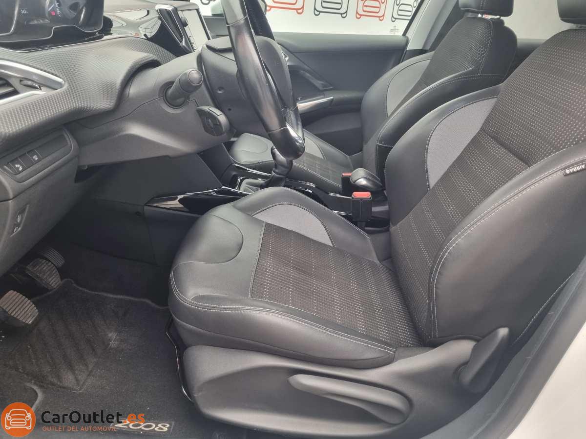 14 - Peugeot 2008 2018
