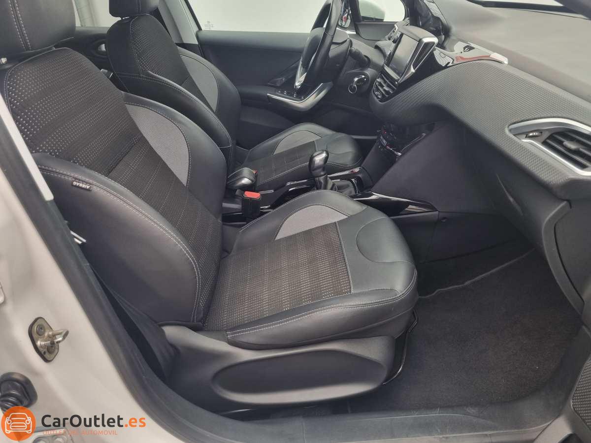 15 - Peugeot 2008 2018