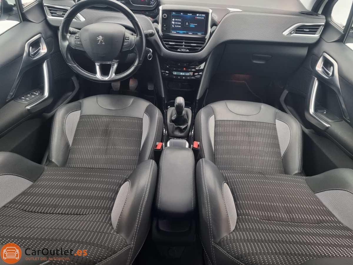 16 - Peugeot 2008 2018