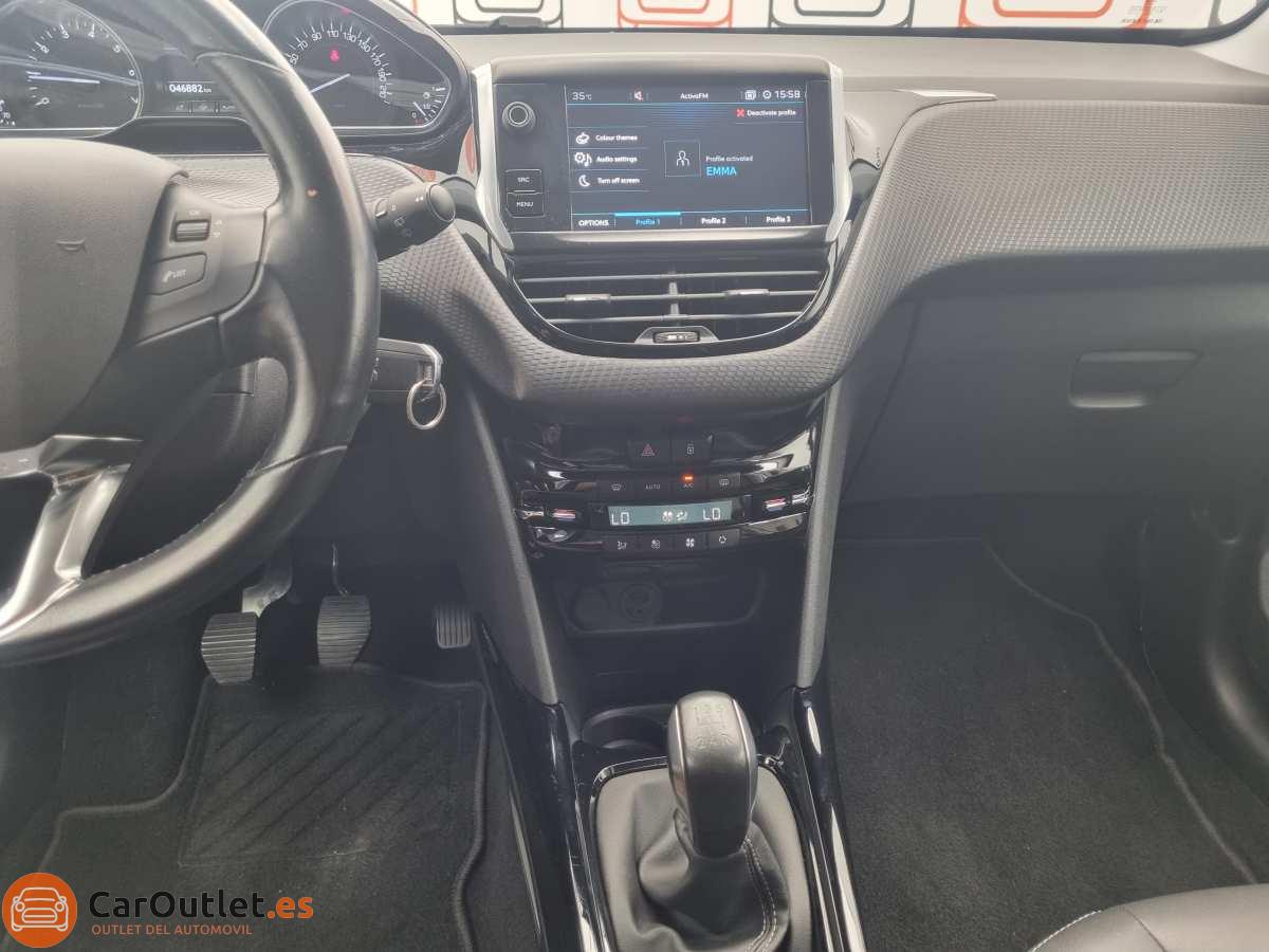 25 - Peugeot 2008 2018