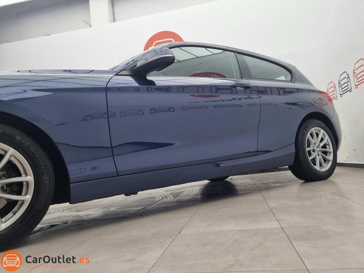 4 - BMW 118 2017 - AUTO