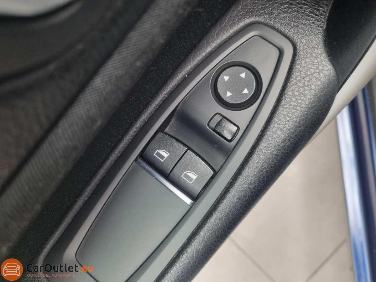 14 - BMW 118 2017 - AUTO