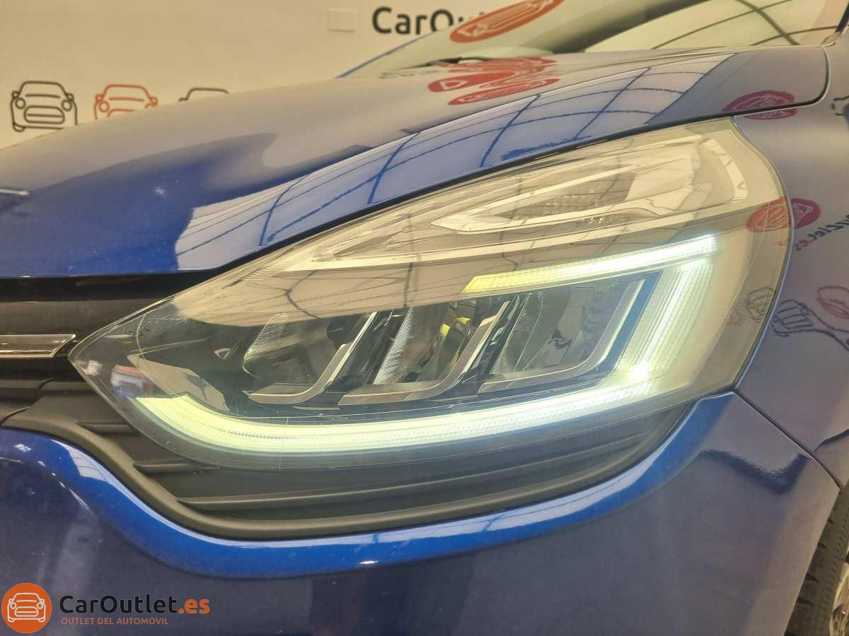 6 - Renault Clio 2019