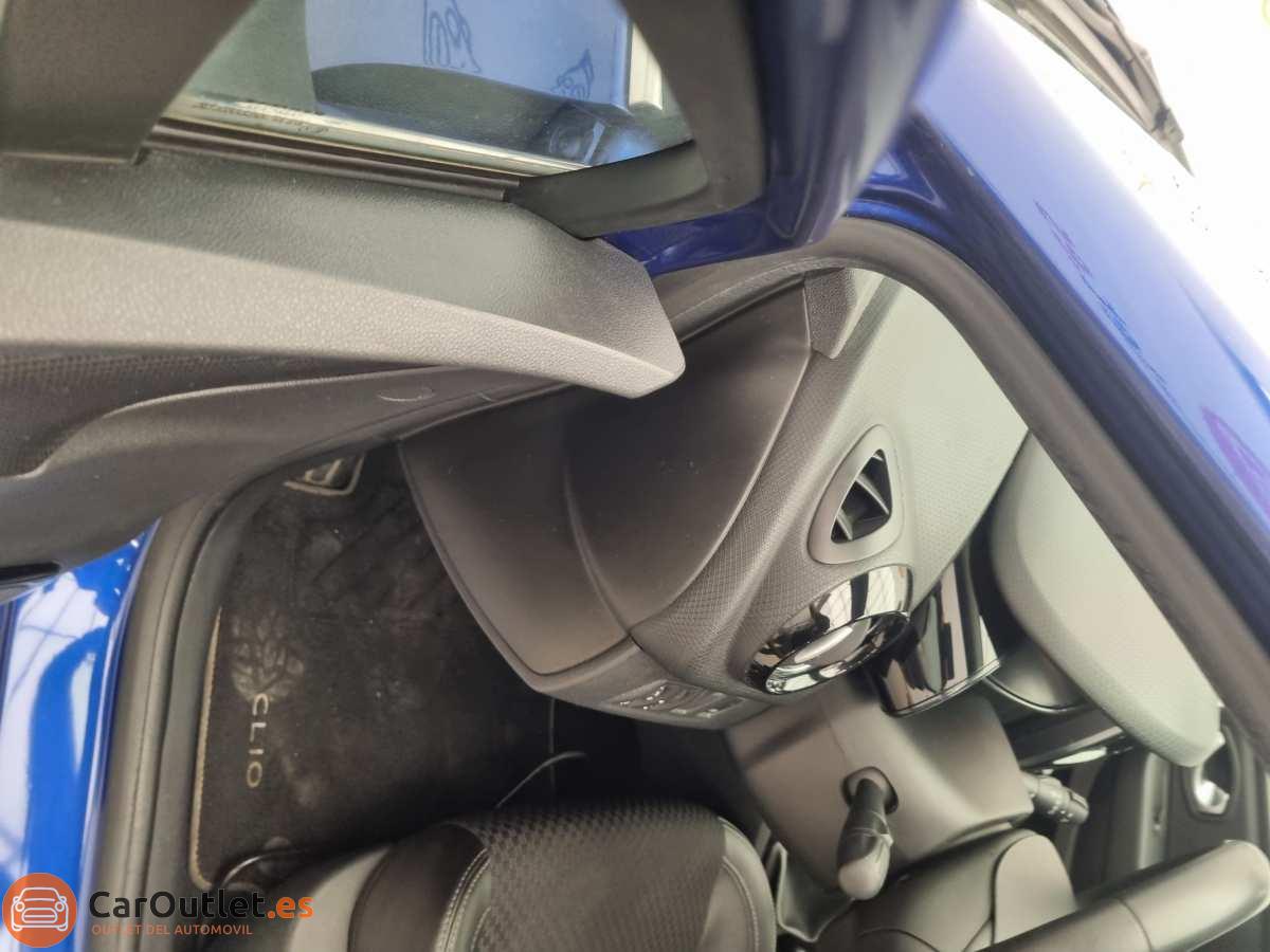 15 - Renault Clio 2019