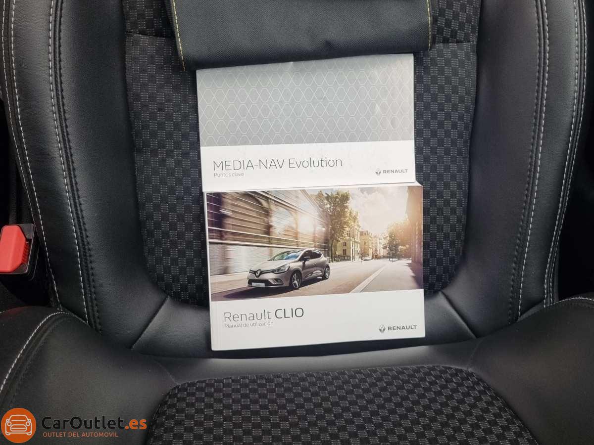 33 - Renault Clio 2019