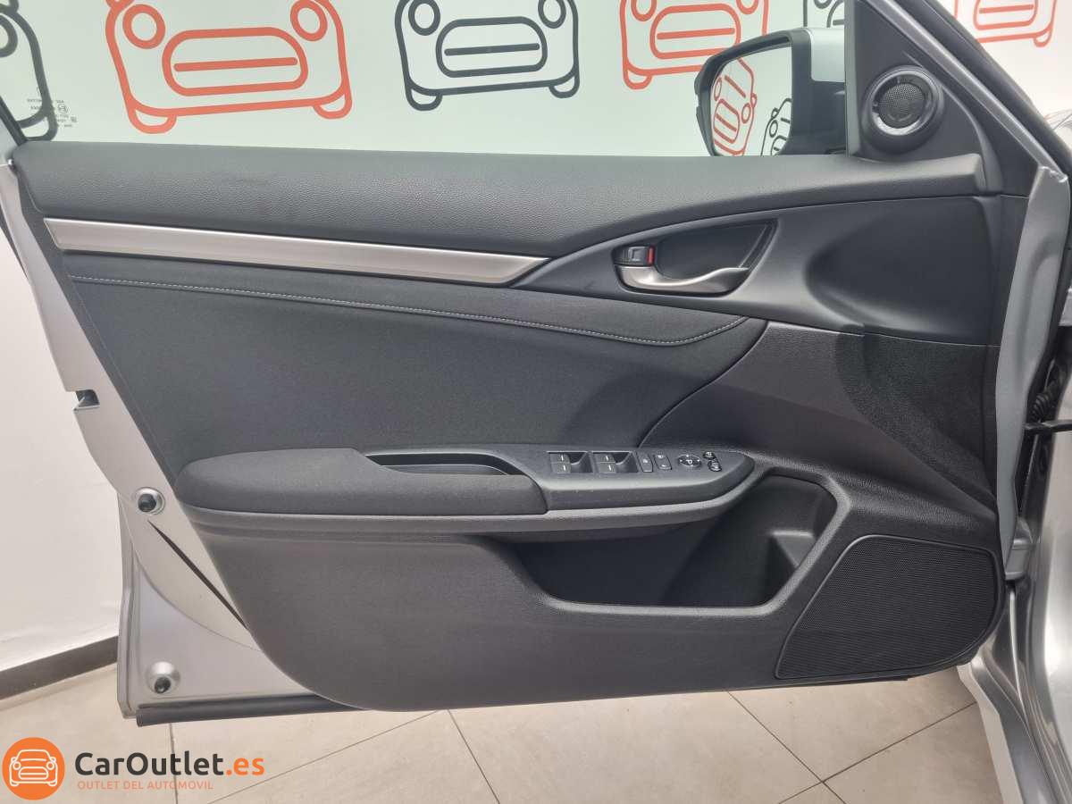 13 - Honda Civic 2019