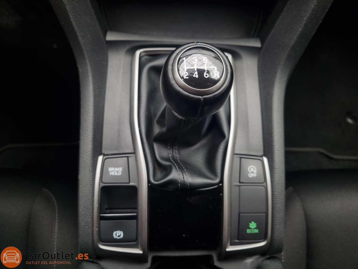 33 - Honda Civic 2019