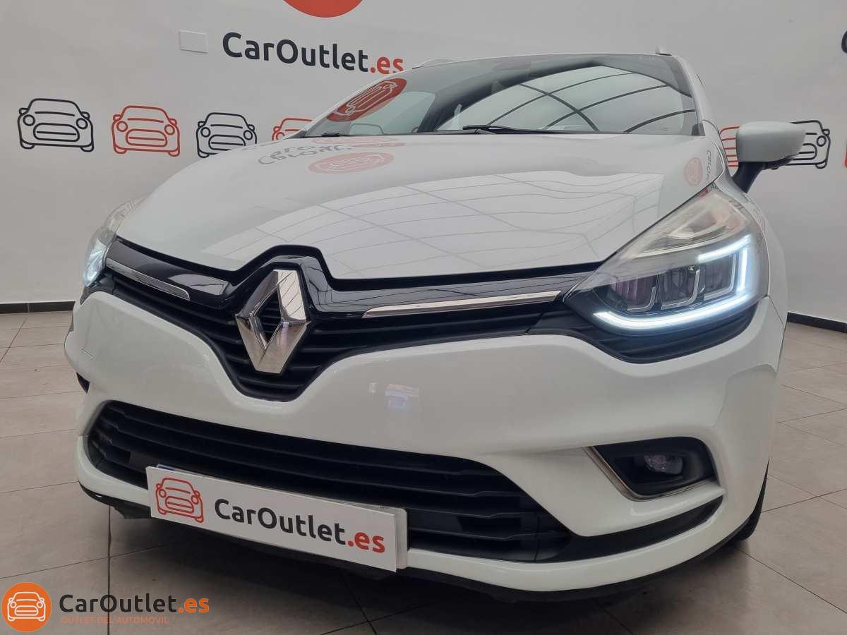 5 - Renault Clio 2017 - AUTO