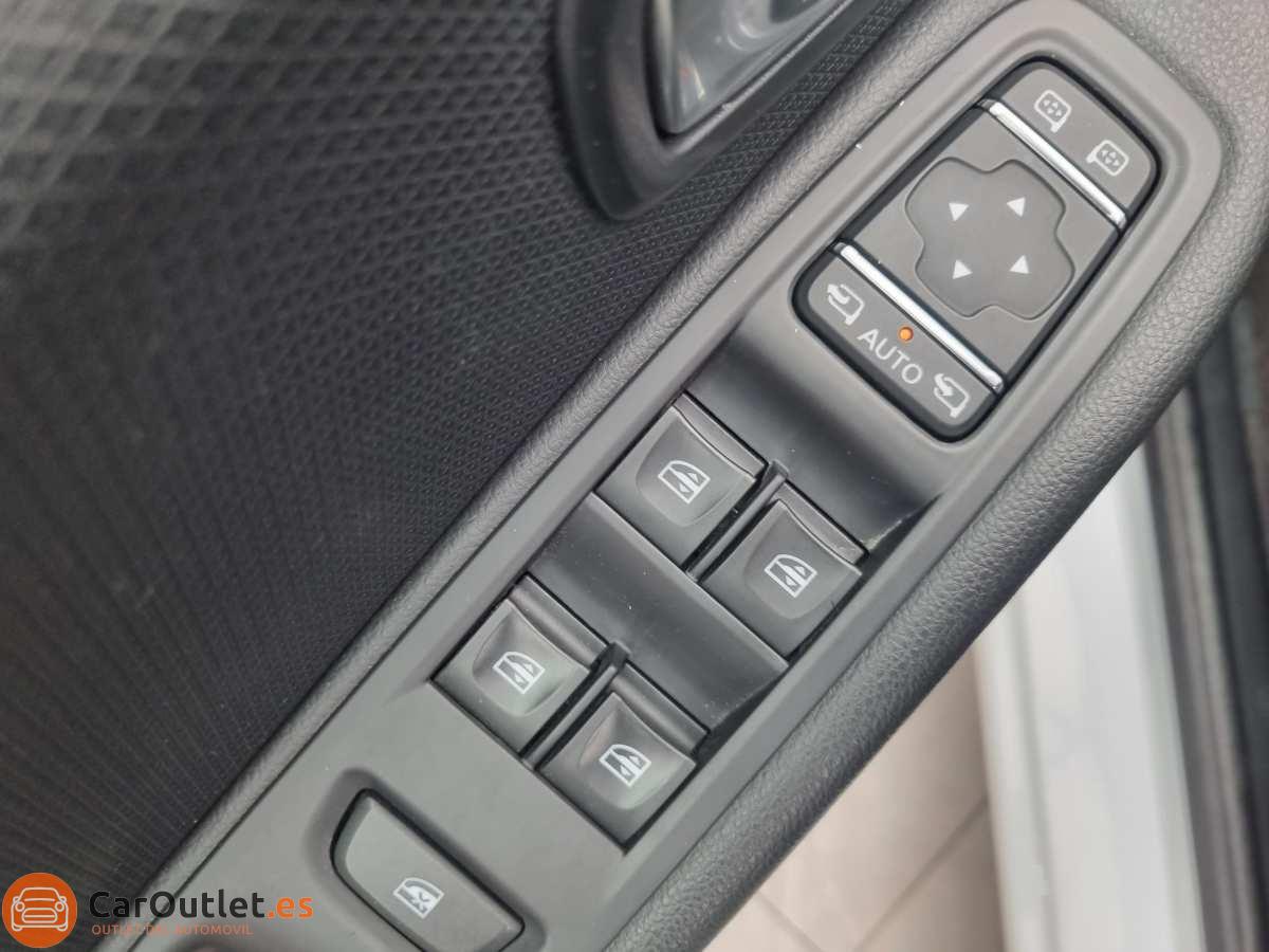 14 - Renault Clio 2017 - AUTO