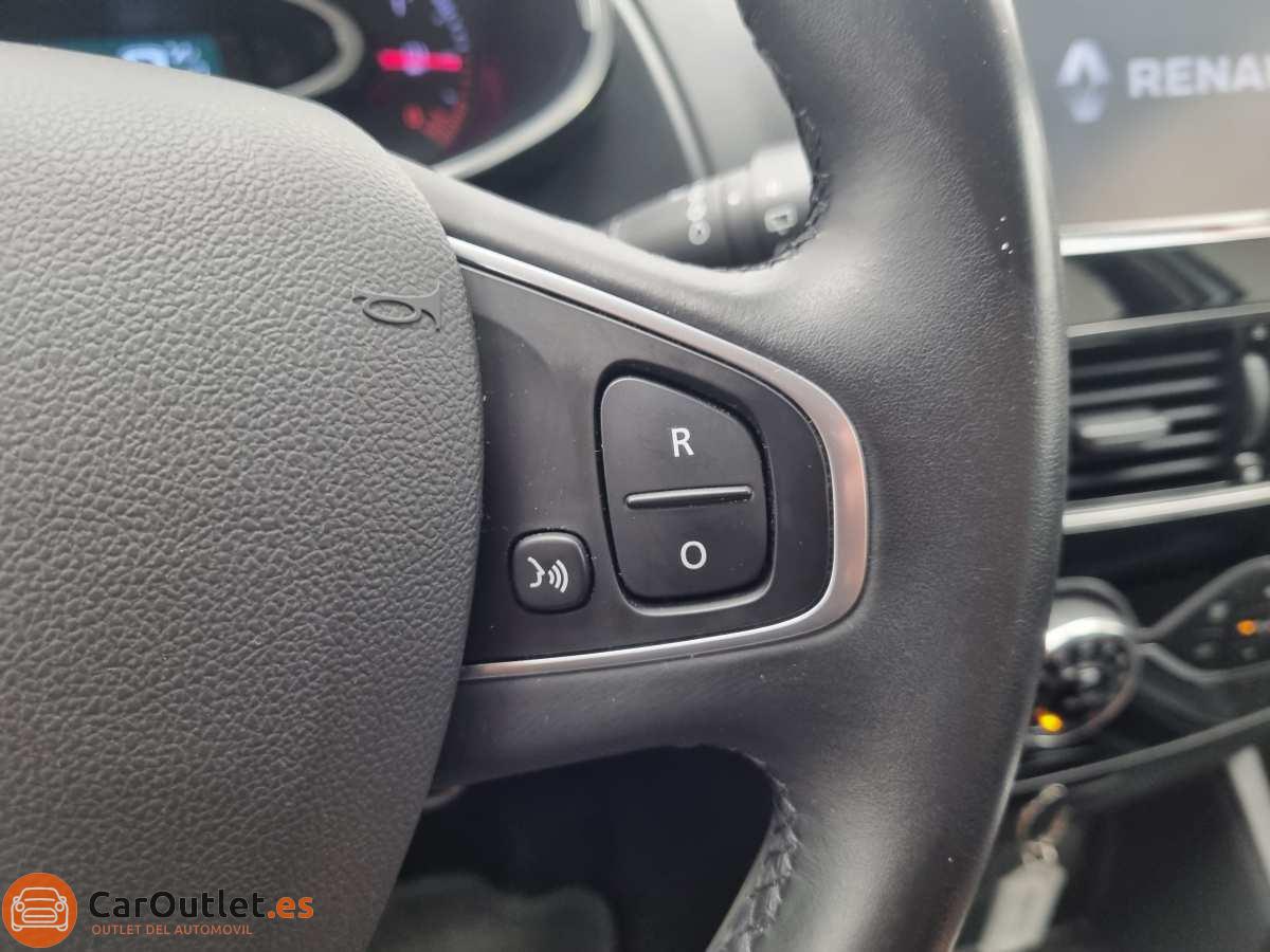 23 - Renault Clio 2017 - AUTO