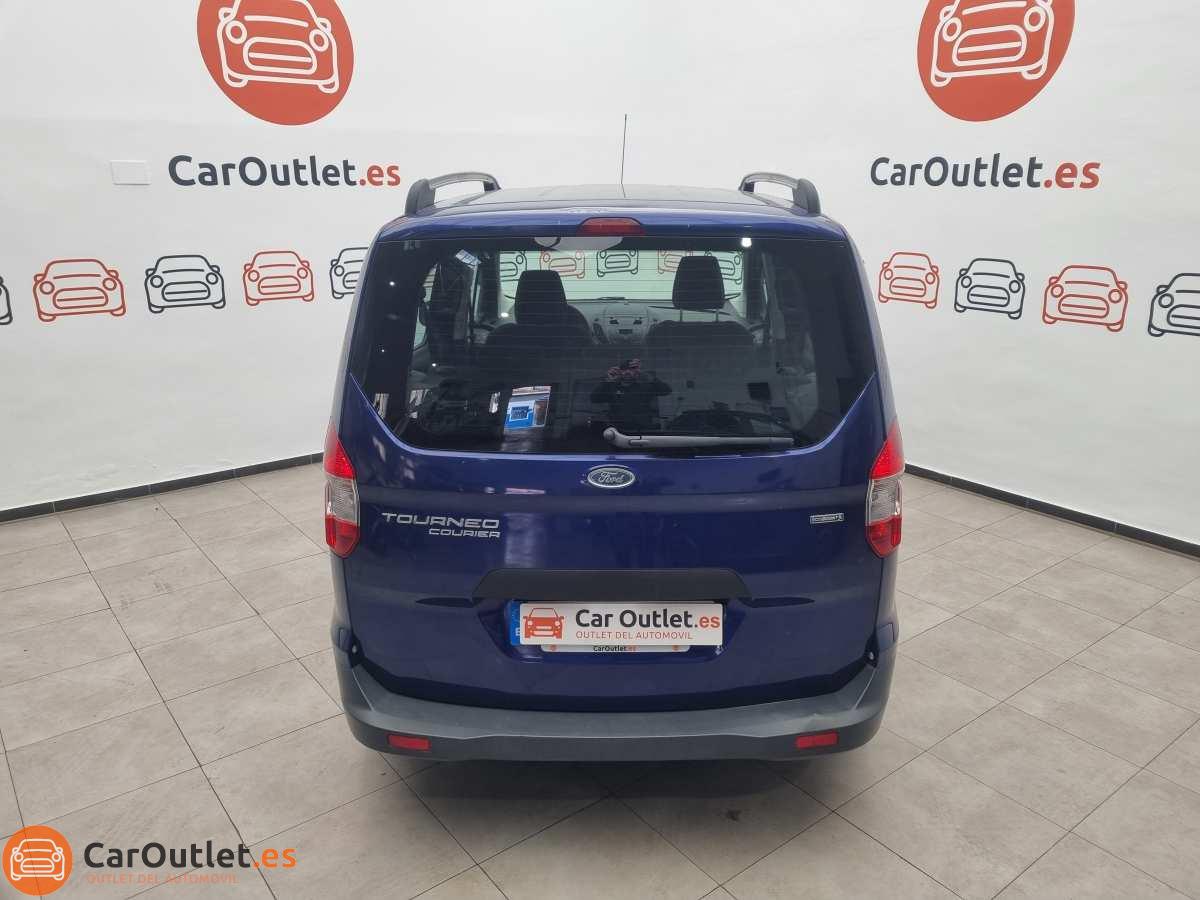 8 - Ford Tourneo Courier 2016
