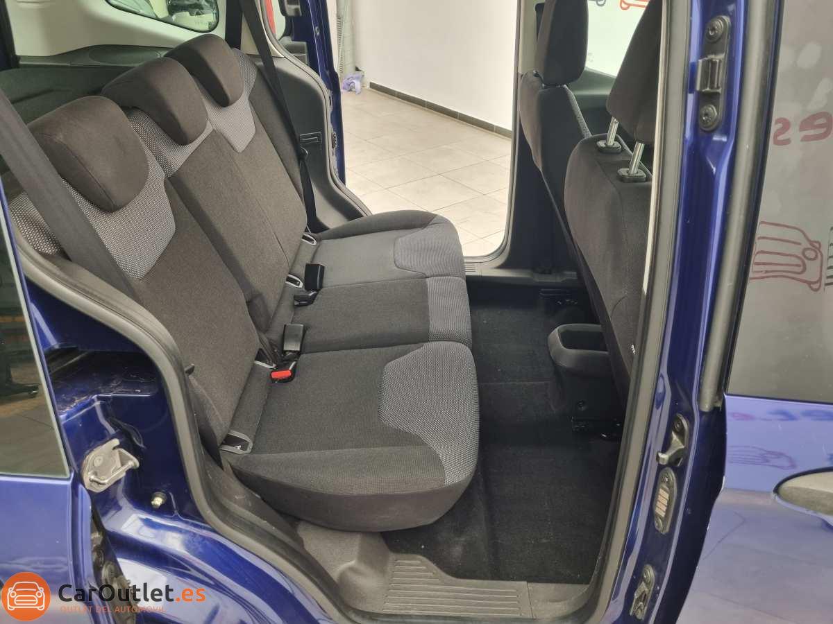 14 - Ford Tourneo Courier 2016