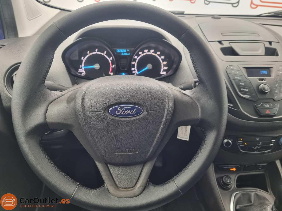 19 - Ford Tourneo Courier 2016