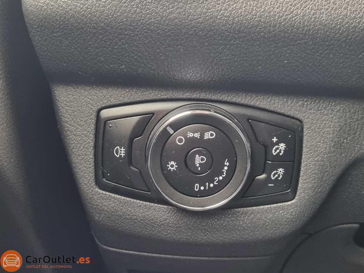 23 - Ford Tourneo Courier 2016