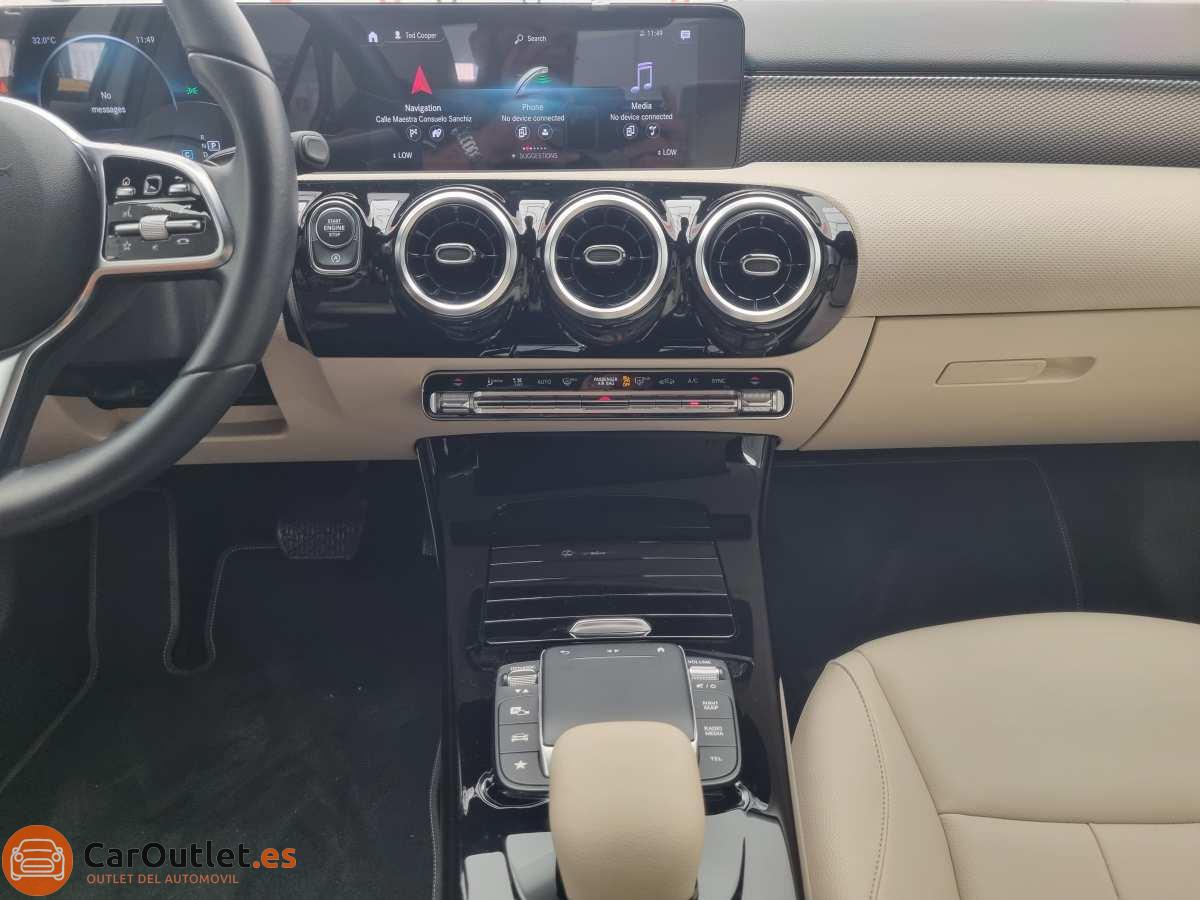 35 - Mercedes A Class 2022 - AUTO