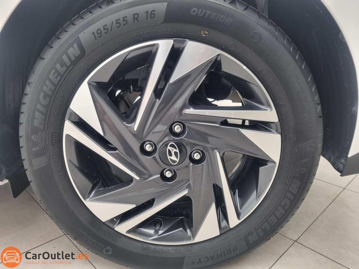 7 - Hyundai i20 2021