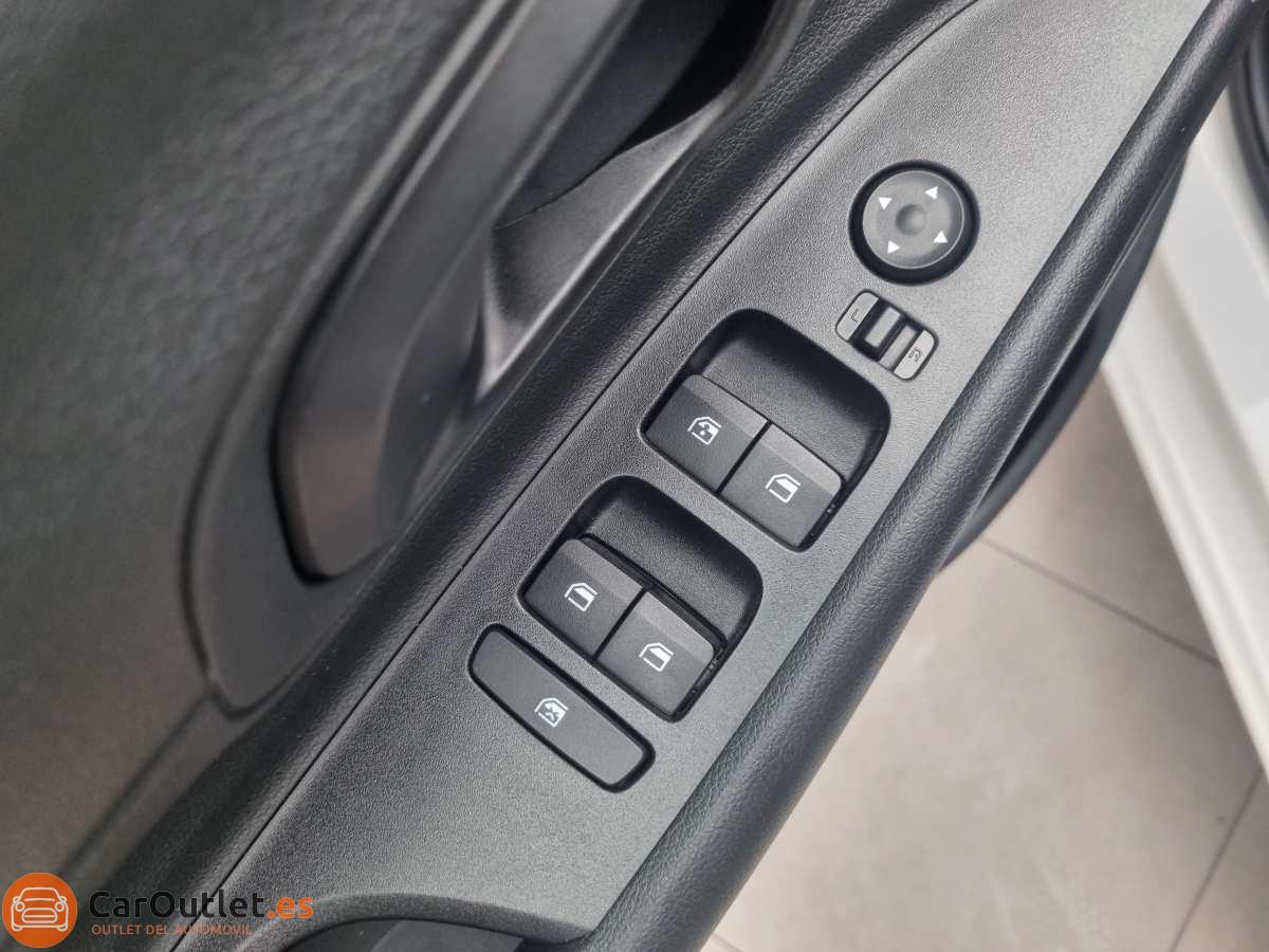 14 - Hyundai i20 2021