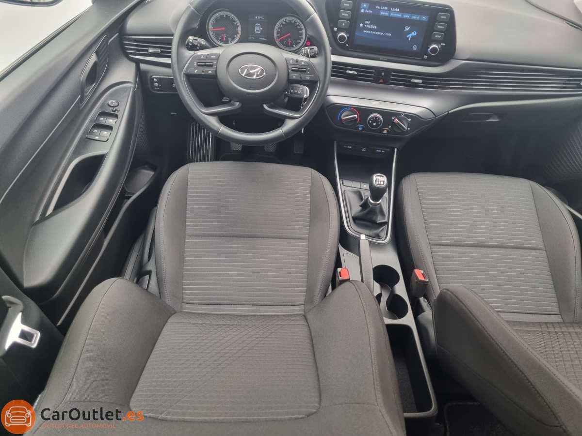 19 - Hyundai i20 2021