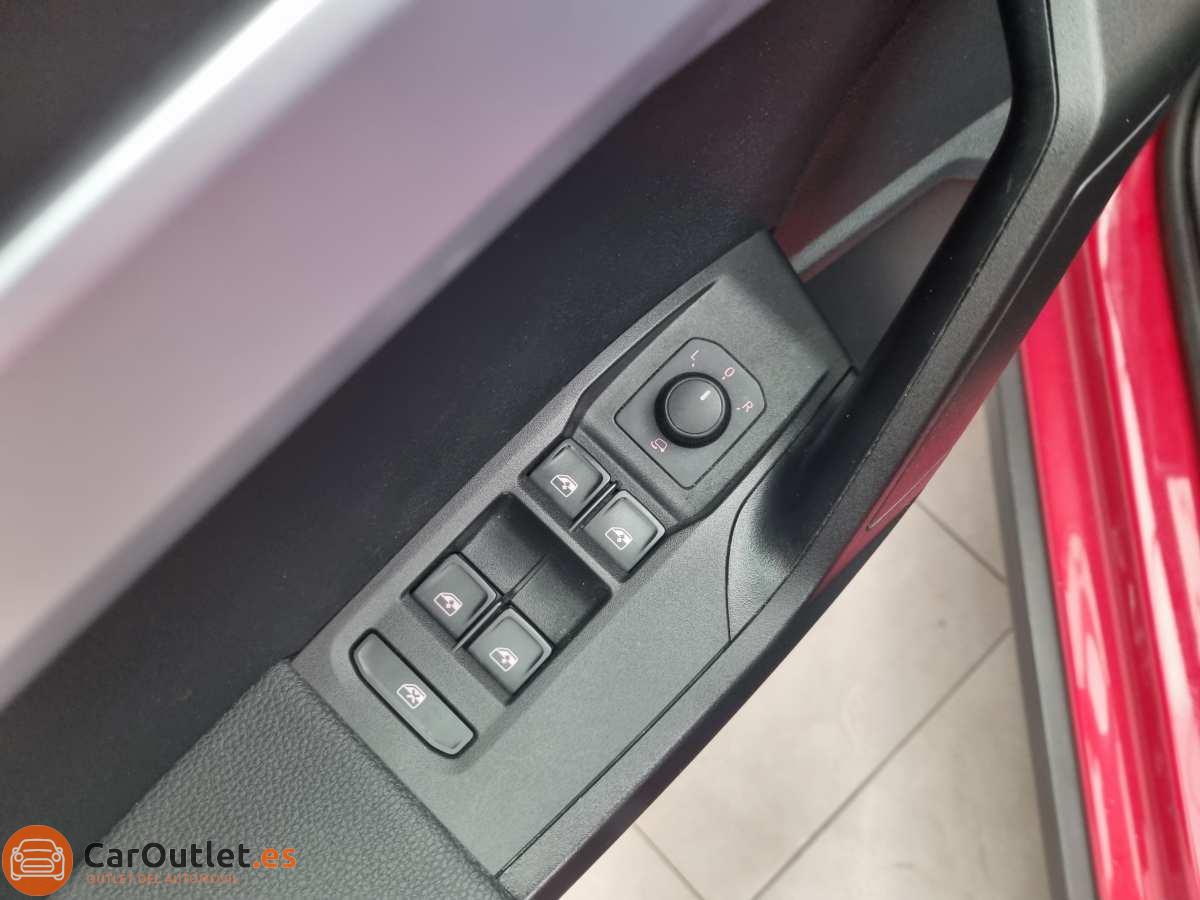 14 - Seat Arona 2022